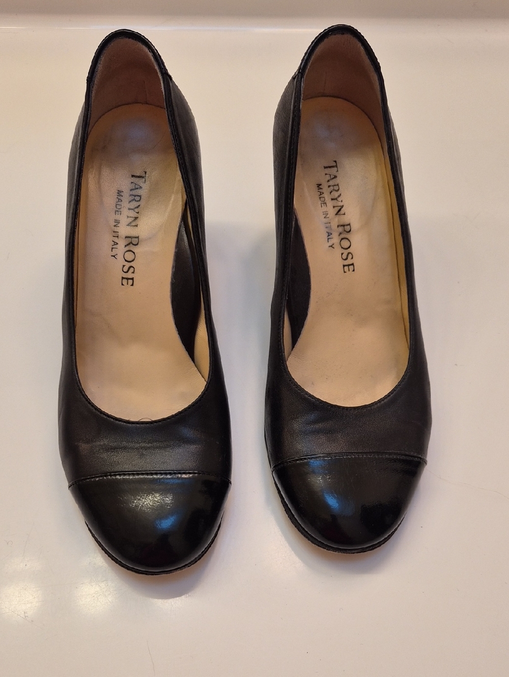 Taryn Rose Black Leather Cap-Toe Pumps
